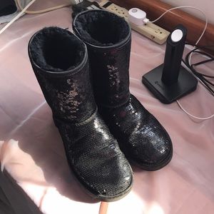 Black sequin uggs